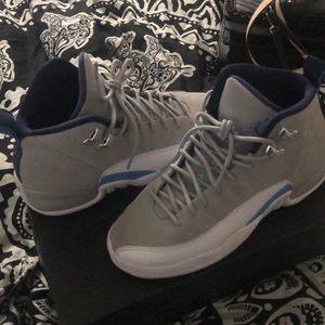 Air Jordan 12 Retro BG University Blue